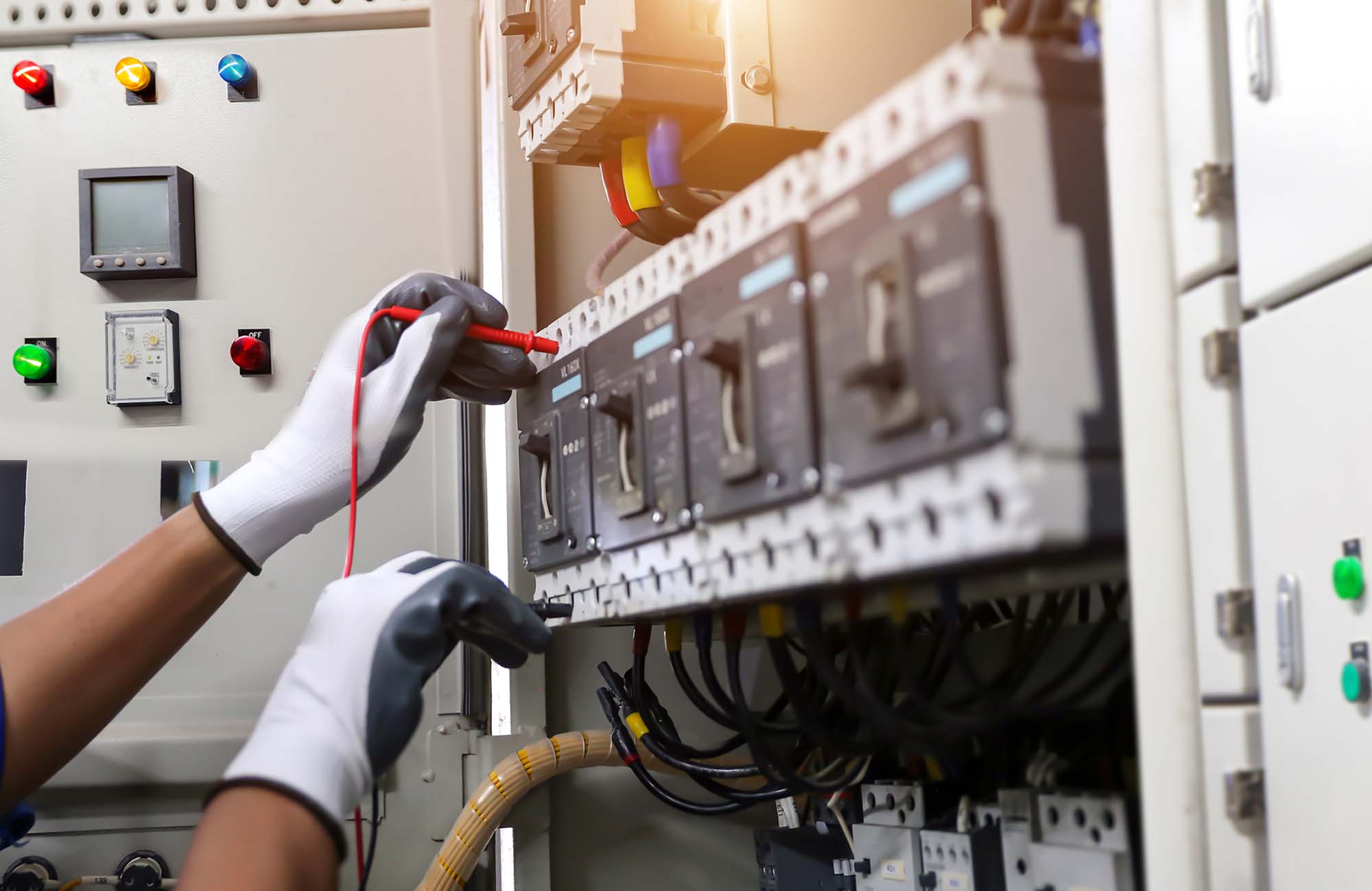 Electrical testing commercial fuse board